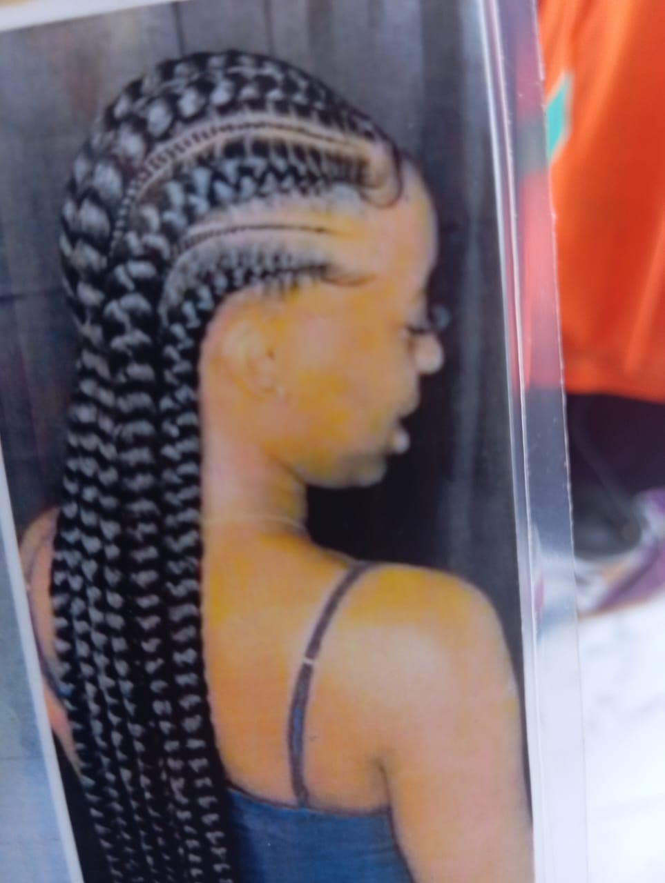 Tresses rasta Salon Mimi Marrakech — coiffure afro Marrakech